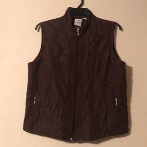 Size L New Brown IActive Vest with Zipper Pockets
